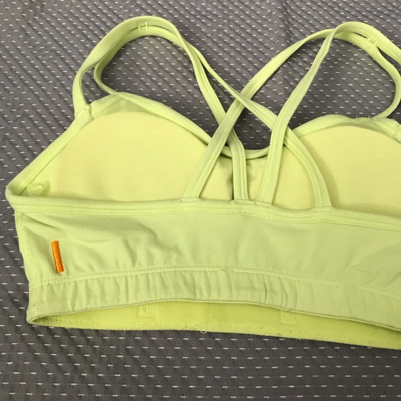 🆕CUTE WOMENS LUCY PADDED STRAPPY SPORTS BRA!😍 - Picture 3 of 4